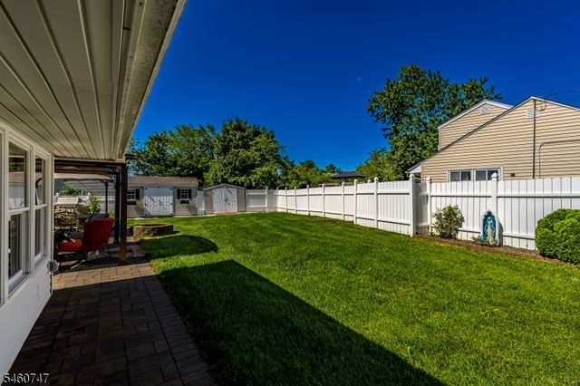 19 Rebecca Pl, Piscataway Twp., NJ 08854