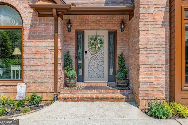 8575 Anchor On Lanier Court, Gainesville, GA 30506