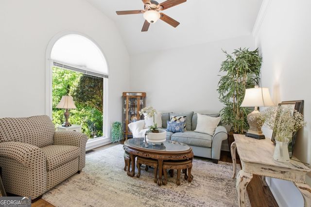 8575 Anchor On Lanier Court, Gainesville, GA 30506
