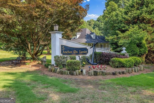 8575 Anchor On Lanier Court, Gainesville, GA 30506