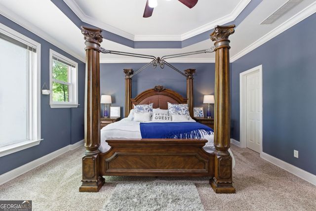 8575 Anchor On Lanier Court, Gainesville, GA 30506