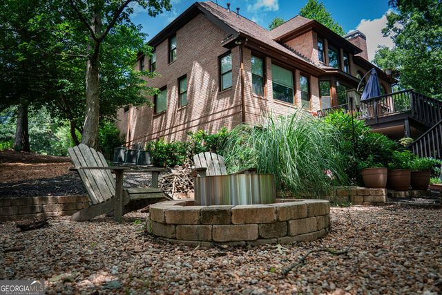 8575 Anchor On Lanier Court, Gainesville, GA 30506