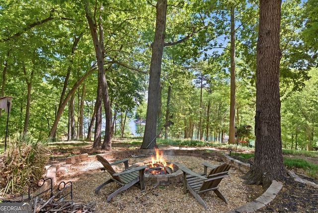 8575 Anchor On Lanier Court, Gainesville, GA 30506