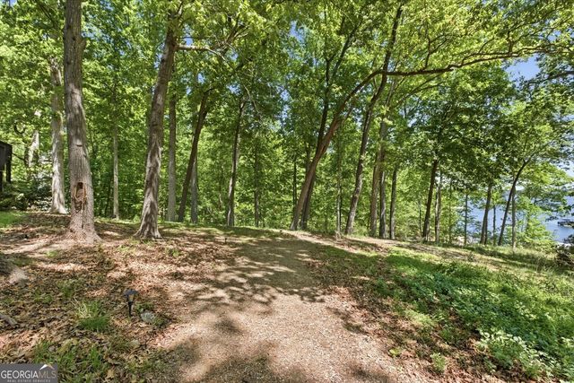 8575 Anchor On Lanier Court, Gainesville, GA 30506