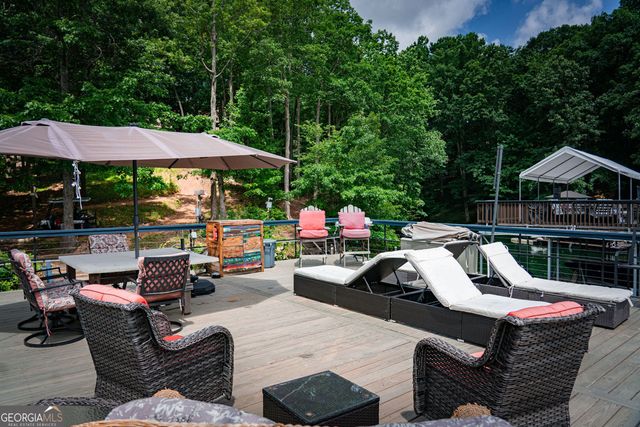 8575 Anchor On Lanier Court, Gainesville, GA 30506