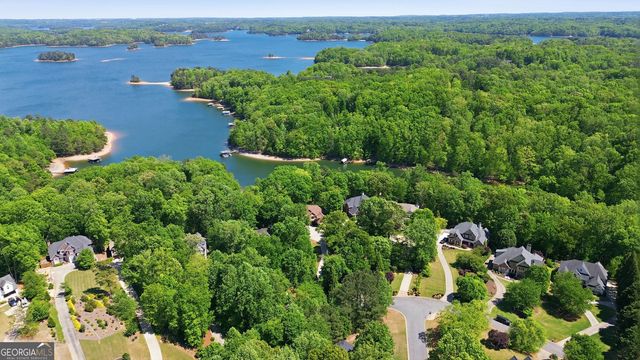 8575 Anchor On Lanier Court, Gainesville, GA 30506