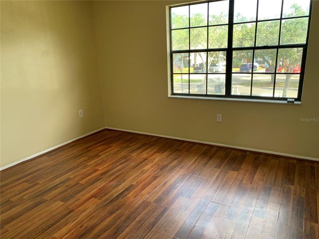 1416 RIDGE LAKE COURT, Lakeland, FL 33801