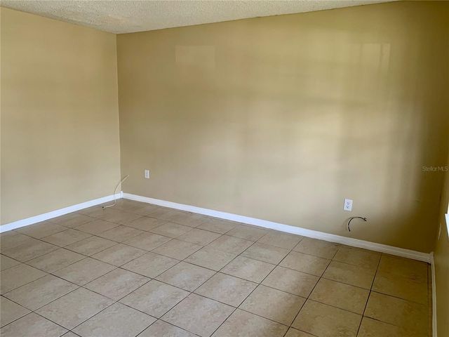 1416 RIDGE LAKE COURT, Lakeland, FL 33801