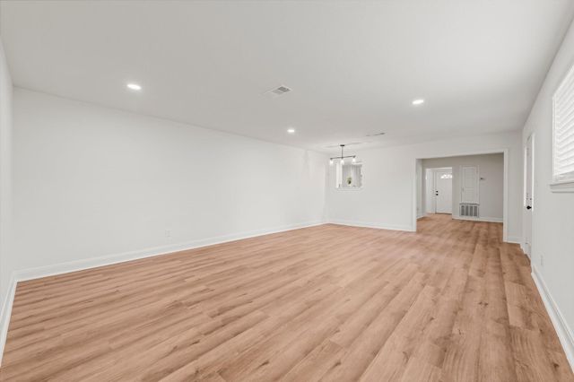 9231 Rockcliff Drive, Houston, TX 77037