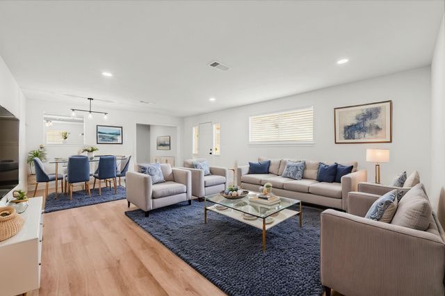 9231 Rockcliff Drive, Houston, TX 77037