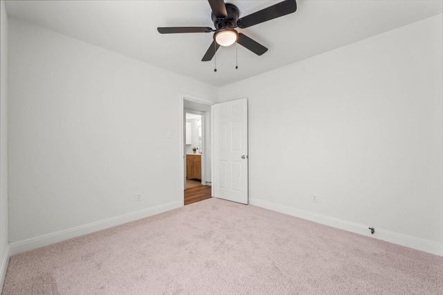 9231 Rockcliff Drive, Houston, TX 77037