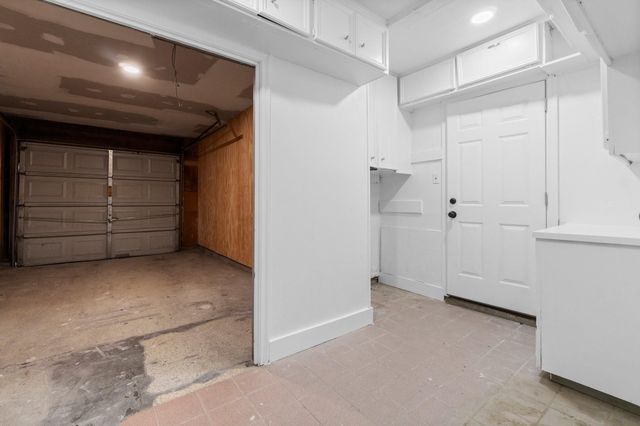 9231 Rockcliff Drive, Houston, TX 77037