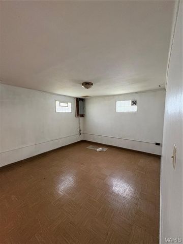 11562 Rock Hampton Drive, Spanish Lake, MO 63138