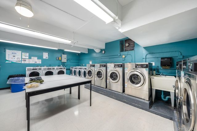 84-01 Main Street 107, Briarwood, NY 11435