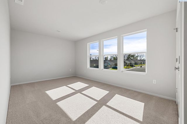 6102 Road 115, Pasco, WA 99301