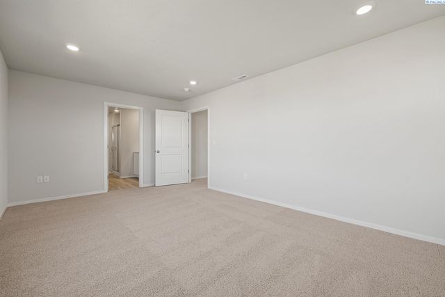 6102 Road 115, Pasco, WA 99301