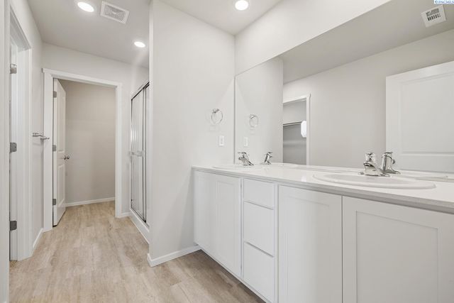 6102 Road 115, Pasco, WA 99301