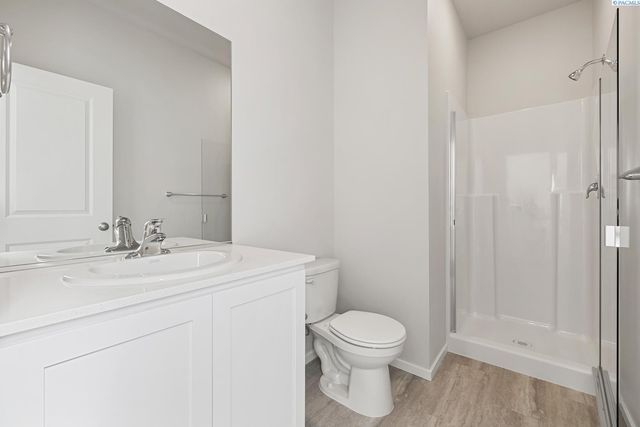 6102 Road 115, Pasco, WA 99301