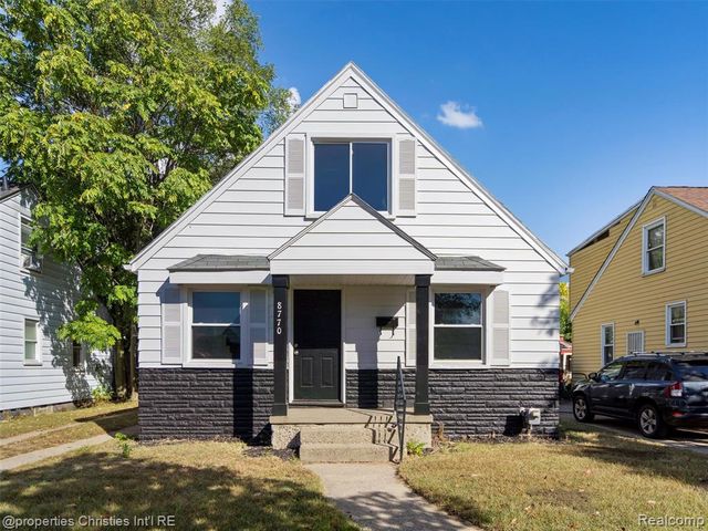 8770 Leroy Street, Oak Park, MI 48237