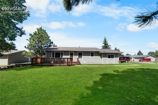 810 Rampart Range Road, Woodland Park, CO 80863