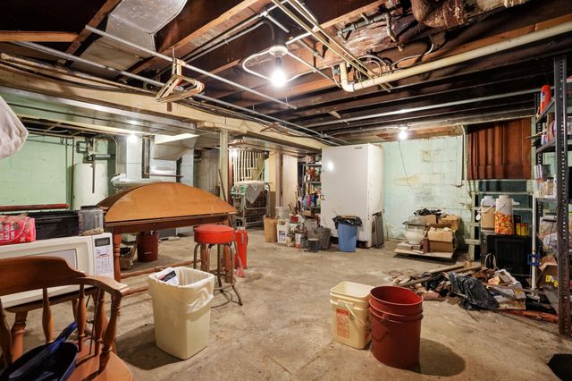 6275 Randolph Street, Hobart, IN 46342