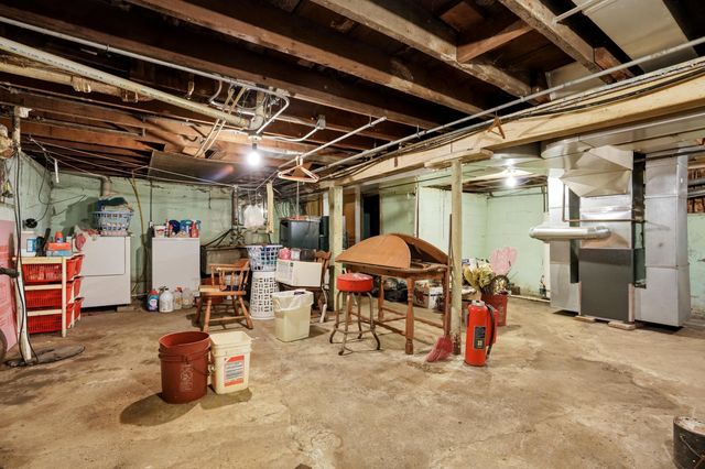 6275 Randolph Street, Hobart, IN 46342