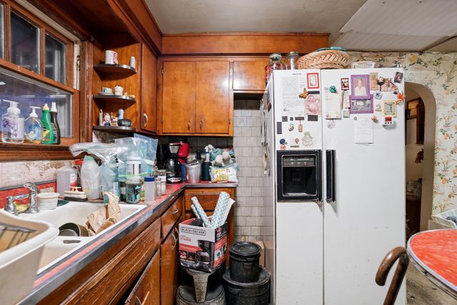 6275 Randolph Street, Hobart, IN 46342