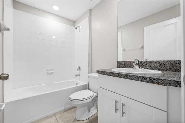 5406 AMARYLLIS GARDEN STREET, Apollo Beach, FL 33572