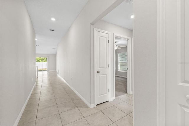 5406 AMARYLLIS GARDEN STREET, Apollo Beach, FL 33572