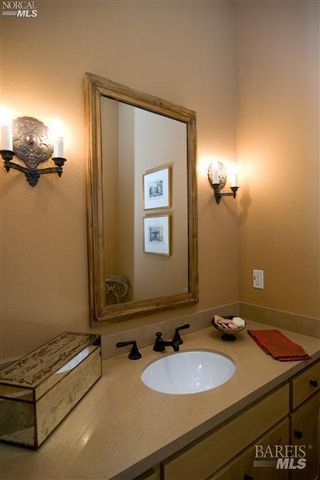 1150 Castle Oaks Dr, Napa, CA 94558