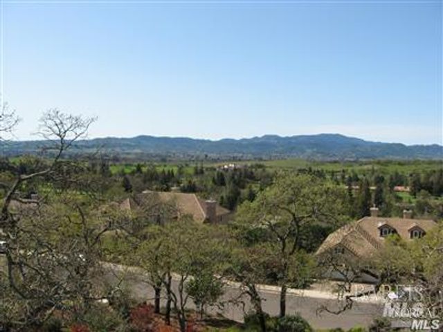 1150 Castle Oaks Dr, Napa, CA 94558