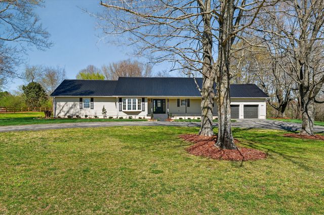 274 Howell Hill Rd, Kelso, TN 37348