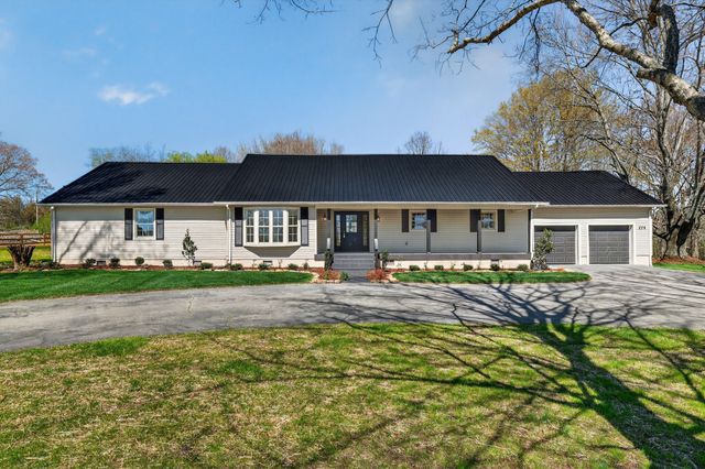 274 Howell Hill Rd, Kelso, TN 37348