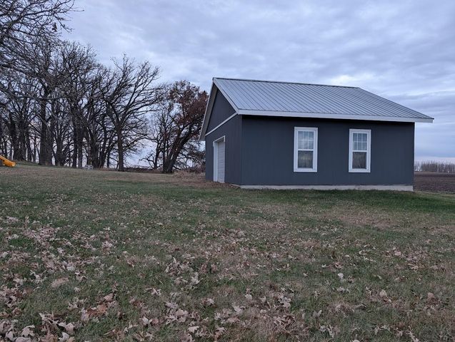 10741 797th Avenue, Glenville, MN 56036