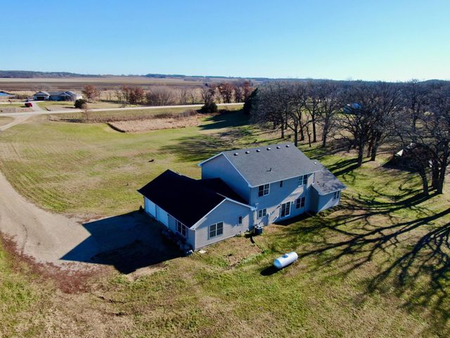 10741 797th Avenue, Glenville, MN 56036