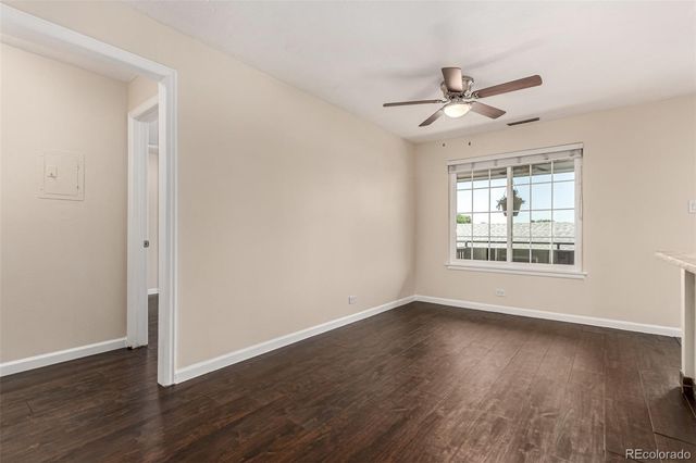 2301 E Fremont Avenue W08, Centennial, CO 80122