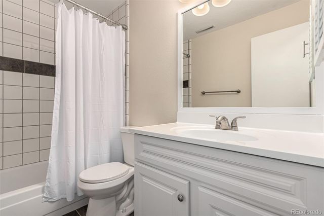 2301 E Fremont Avenue W08, Centennial, CO 80122