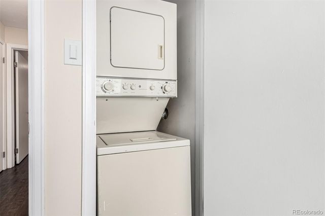 2301 E Fremont Avenue W08, Centennial, CO 80122