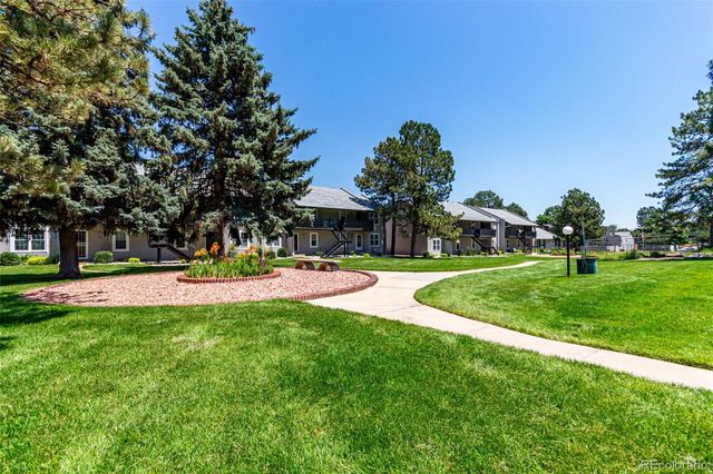 2301 E Fremont Avenue W08, Centennial, CO 80122