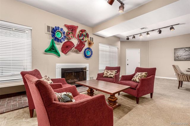 2301 E Fremont Avenue W08, Centennial, CO 80122