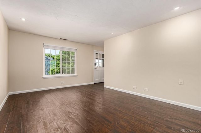 2301 E Fremont Avenue W08, Centennial, CO 80122