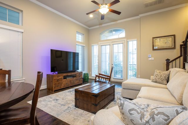 637 Middle Street, Houston, TX 77003