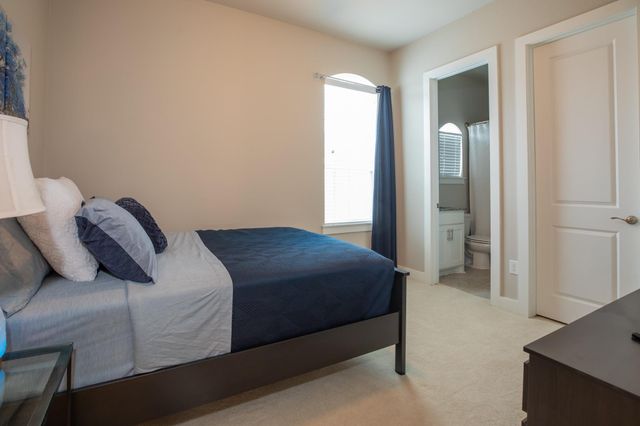 637 Middle Street, Houston, TX 77003