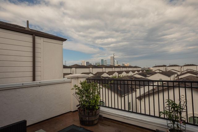 637 Middle Street, Houston, TX 77003
