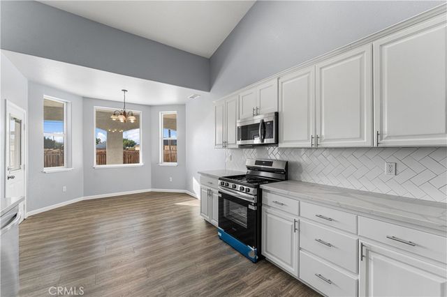 21921 Calhoun Dr, California City, CA 93505