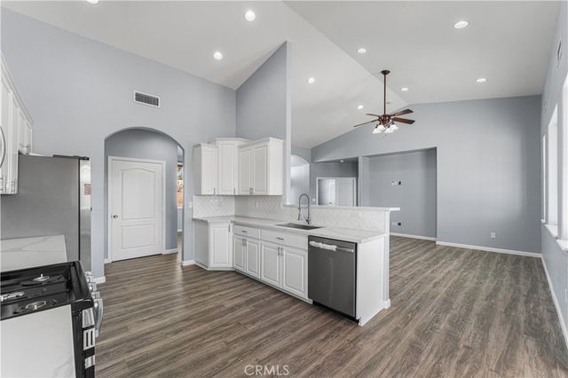 21921 Calhoun Dr, California City, CA 93505