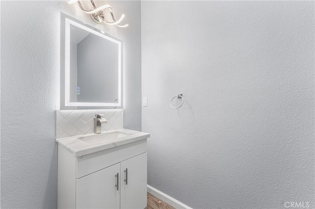21921 Calhoun Dr, California City, CA 93505