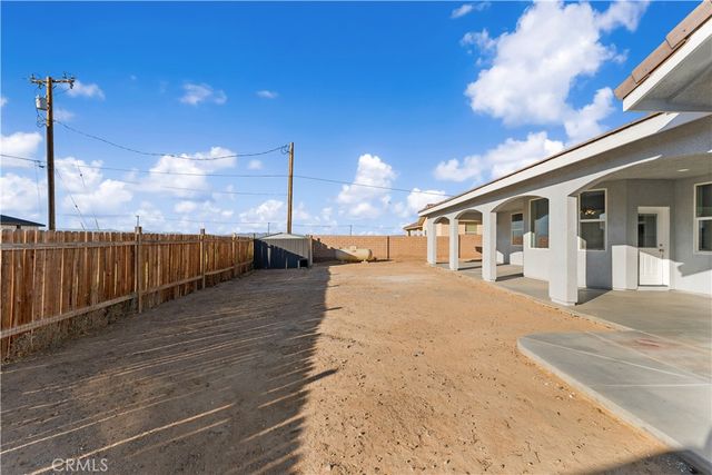 21921 Calhoun Dr, California City, CA 93505