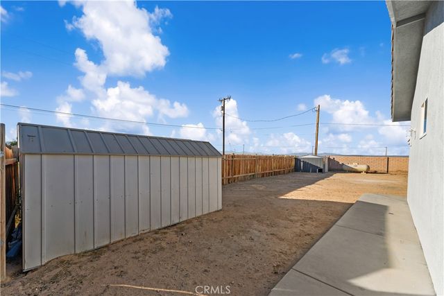 21921 Calhoun Dr, California City, CA 93505