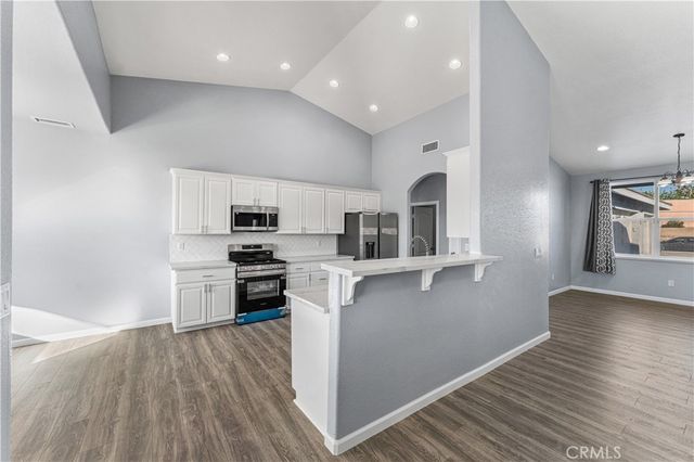 21921 Calhoun Dr, California City, CA 93505